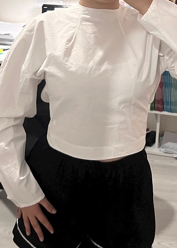 ZARA Beyaz Kemerli Dekolteli Kadın Gömlek - Görsel 3