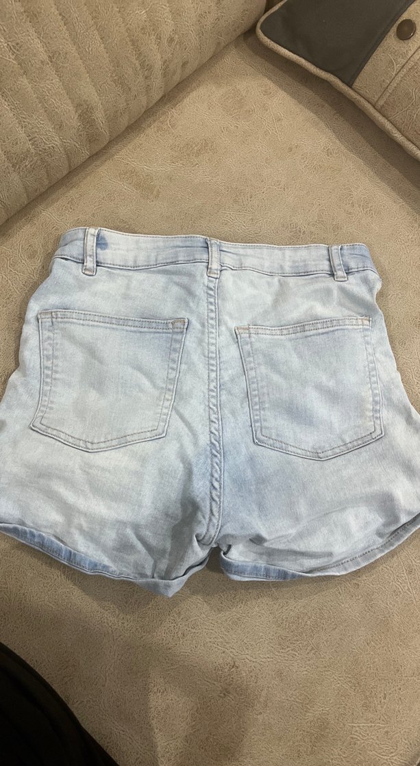 Kadın Açık Mavi Mini Denim Şort - Görsel 2