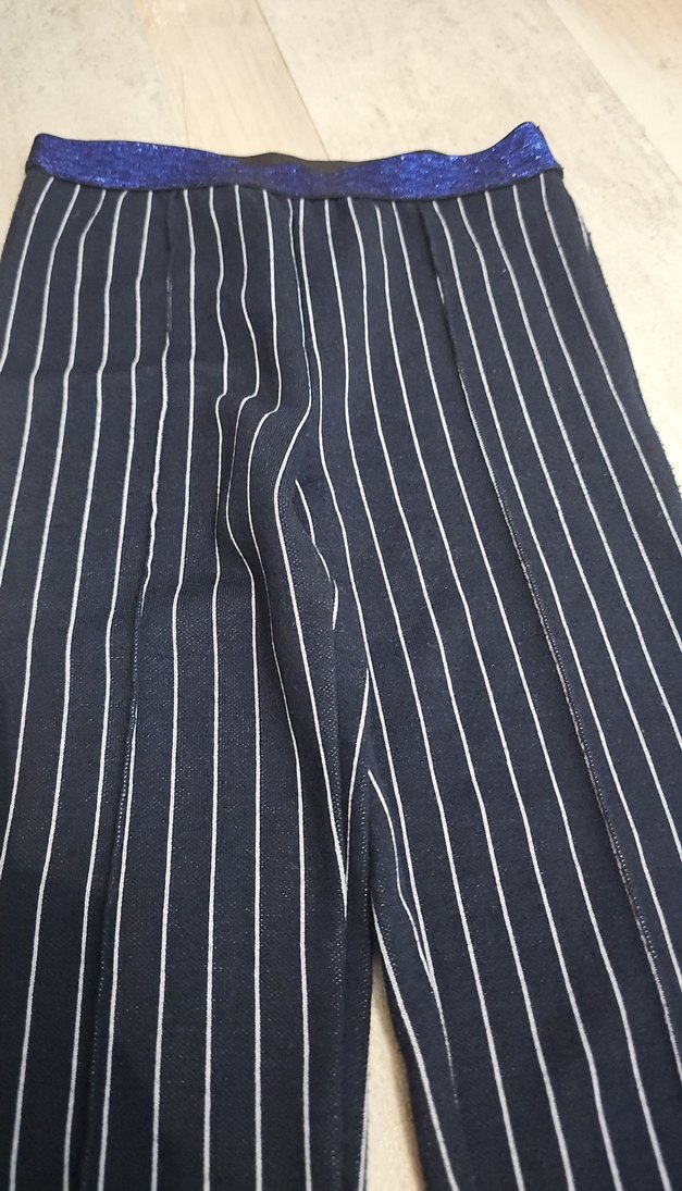 Lacivert Çizgili Pilili çocuk tayt - Görsel 3