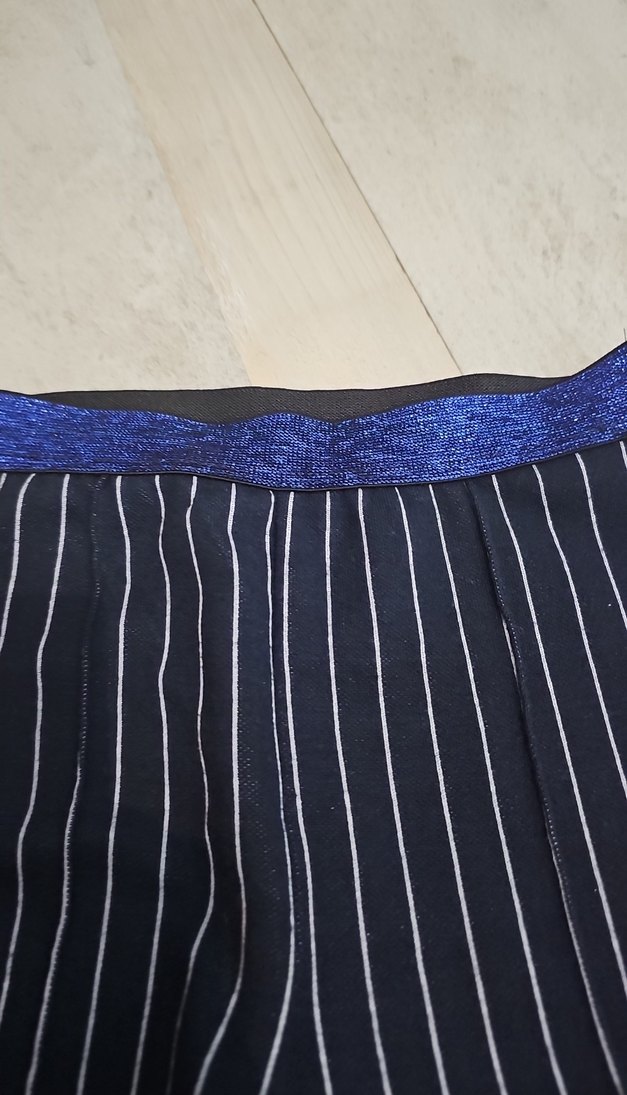 Lacivert Çizgili Pilili çocuk tayt - Görsel 5