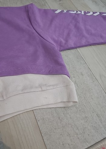 Mor Baskılı Kısa Sweatshirt - Görsel 6
