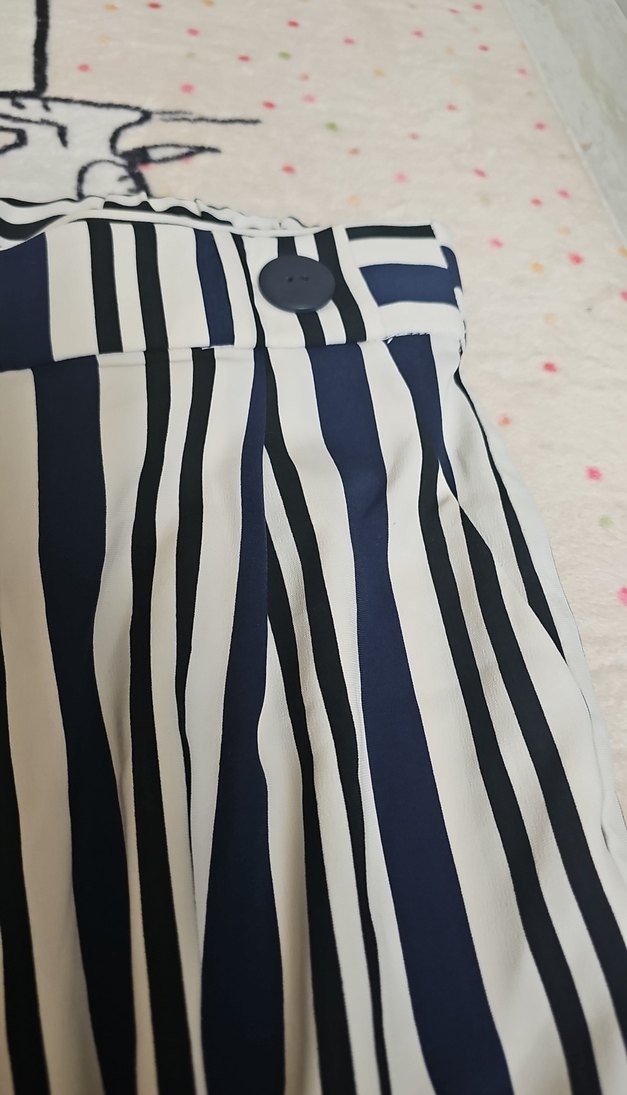 Çizgili Pilili Kadın Kumaş Pantolon - Görsel 3