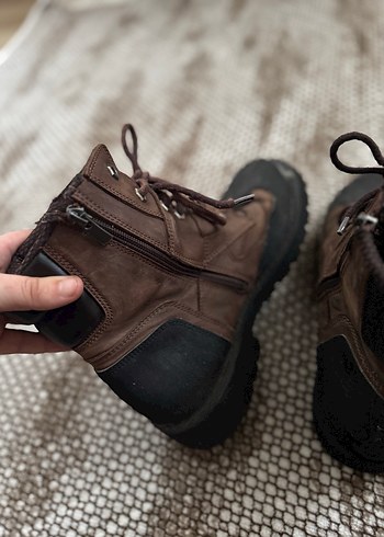 Erkek kar botı - Görsel 4