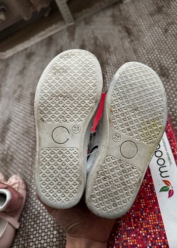 Gri Beyaz Erkek Çocuk Cırtlı Spor Ayakkabı - Görsel 3