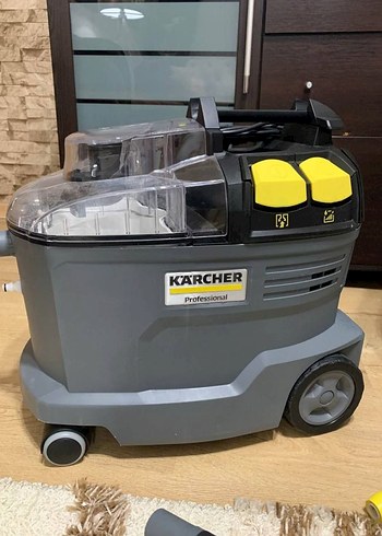 KARCHER 8/1 HALI KOLTUK YIKAMA MAKİNESİ
