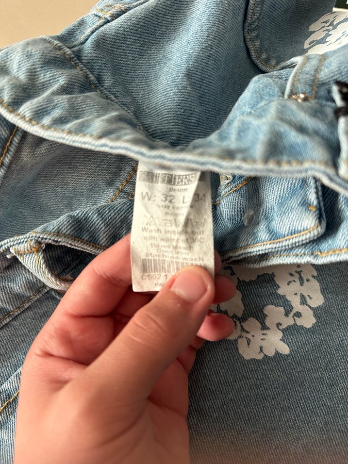 Orjinal denim çicek desenli şort 0 hiç giyilmemiş - Görsel 3