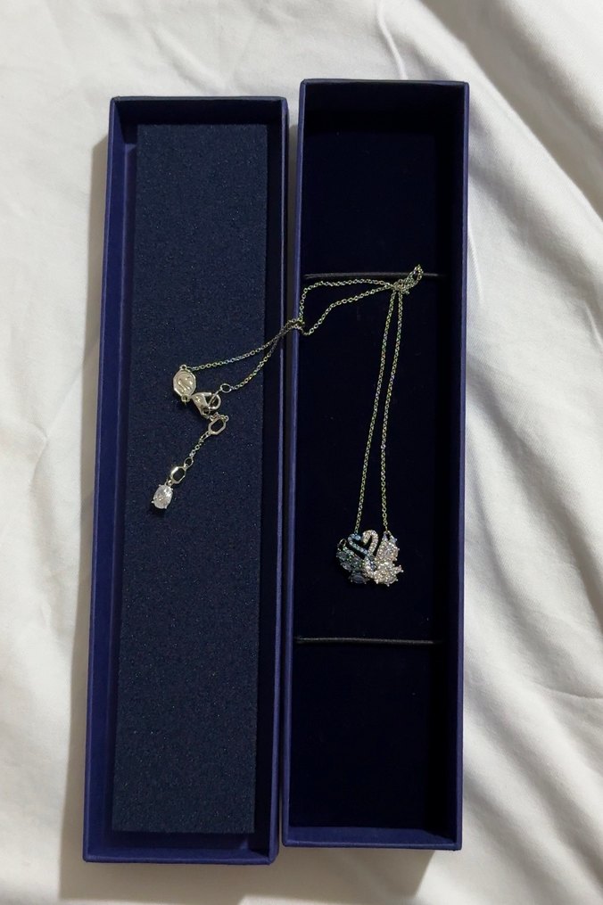 Swarovski kuğu çift kolye - Görsel 3