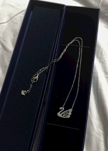 Swarovski kuğu kolye beyaz - Görsel 3