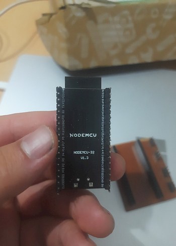 Kahverengi ESP32 Geliştirme Kartı - Görsel 6