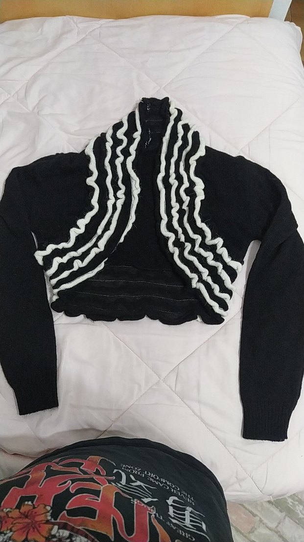 Siyah Zebra Desenli Fırfırlı Bolero - Görsel 2