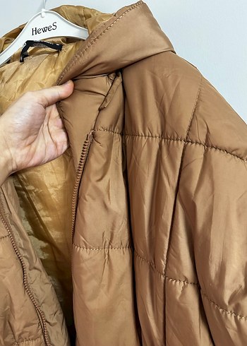 Bej Uzun Kadın Kışlık şişme Mont - Görsel 4