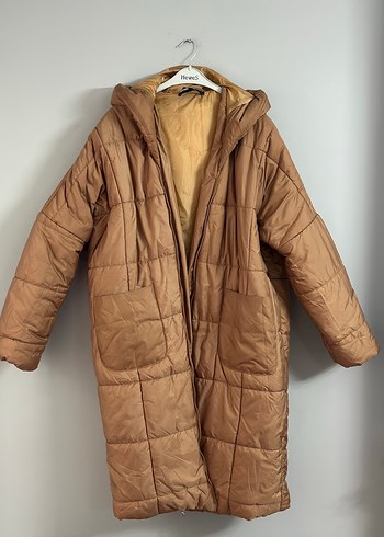 Bej Uzun Kadın Kışlık şişme Mont - Görsel 3