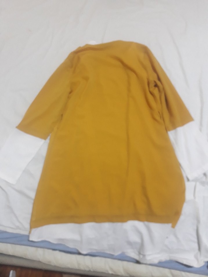 Sarı Düğmeli Uzun Kollu Keten Tunik - Görsel 2