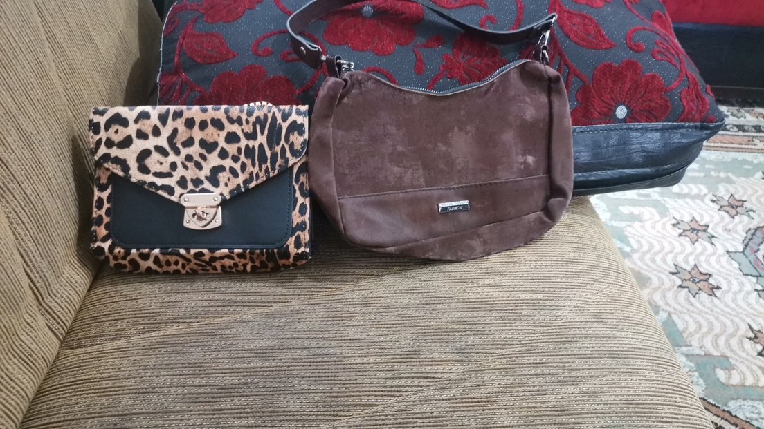 Tokalı Beyaz Baskılı Kadın Çanta - Görsel 2