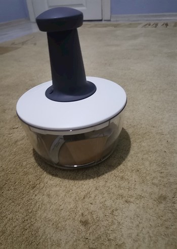 Gri ve Bej Renkli Doğrayıcı - Görsel 2