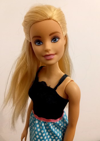 Mattel Barbie Bebek