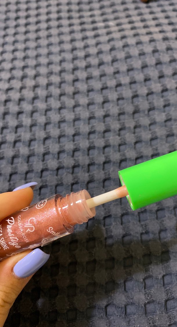 Golden rose pariltili lip gloss - Görsel 4