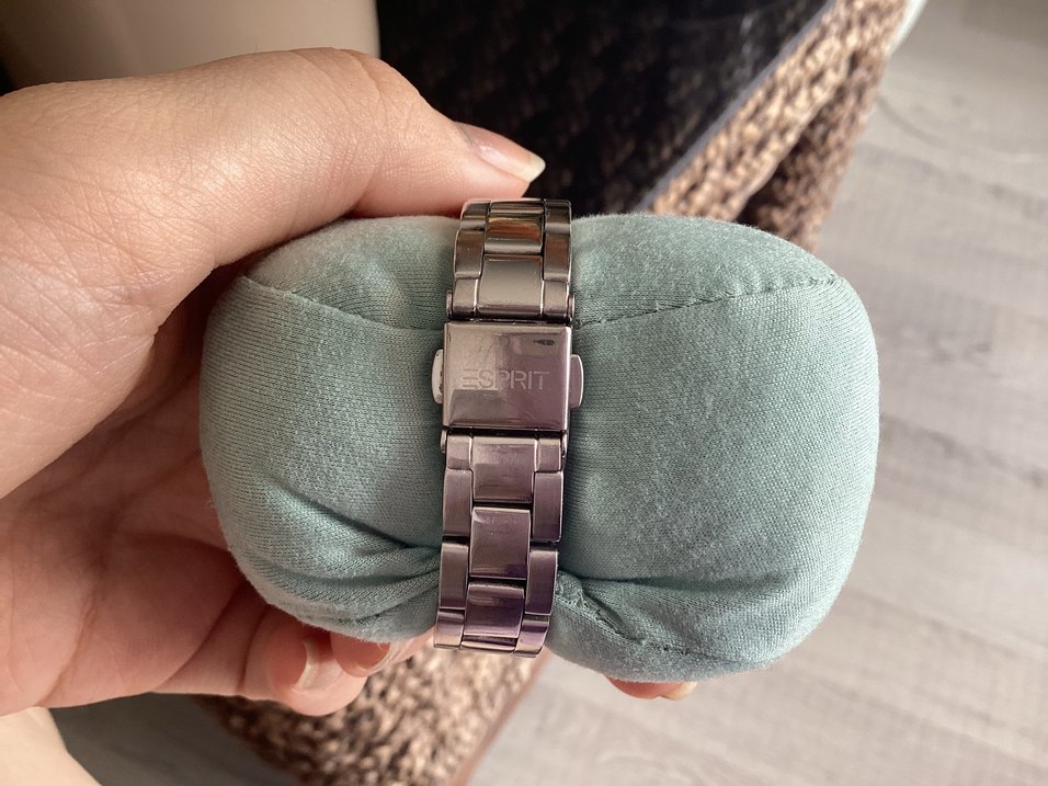 Gri Metal Kordonlu orijinal esprit marka Kadın Saat - Görsel 3