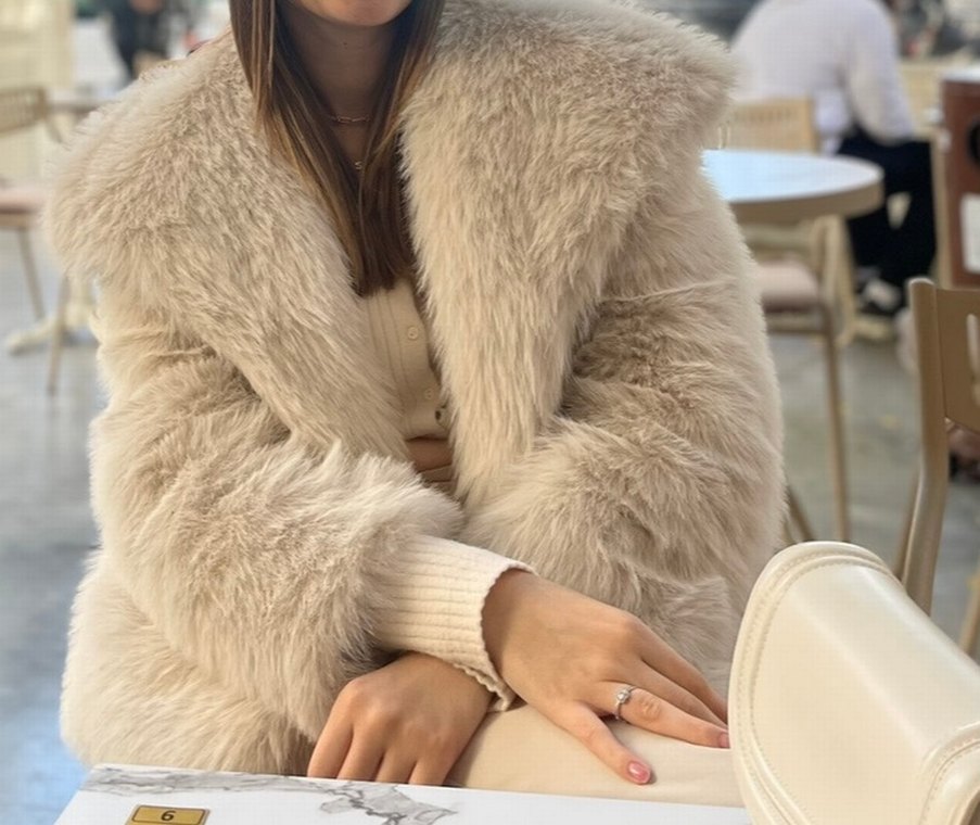 Bej Kürk Detaylı Kadın Kaban - Görsel 3