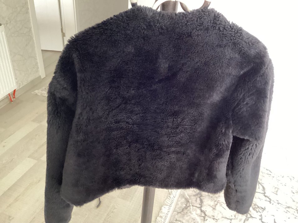 PULL&BEAR Siyah Peluş Ceket — görsel 2/4