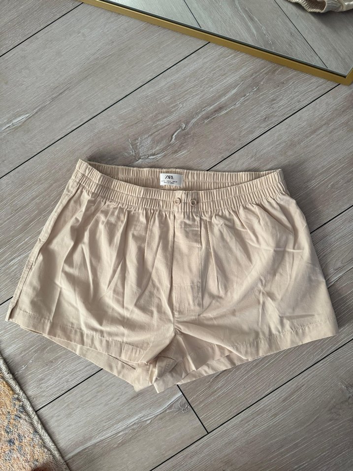 Bej Pamuklu Gevşek Kesim Mini Şort - Görsel 2