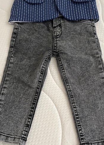 Çocuk için Gri Batik Desenli Takım Elbise - Görsel 3