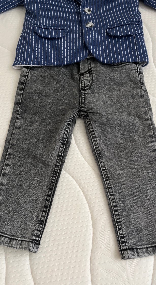 Çocuk için Gri Batik Desenli Takım Elbise - Görsel 3