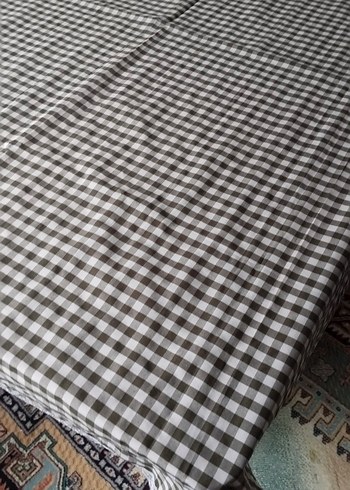 Gri Ekose Desenli Masa Örtüsü - Görsel 2