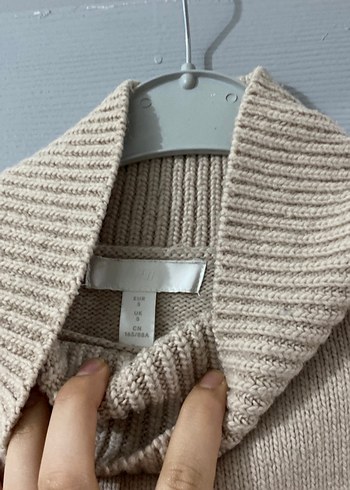 Bej Boğazlı Örgü Yün Kadın Kazak - Görsel 2