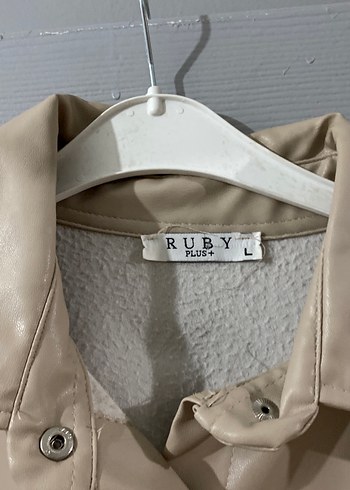 Bej Deri Mini Düğmeli Kadın Ceket - Görsel 2