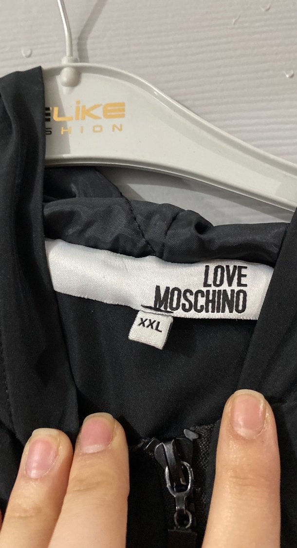 Moschino Siyah Kapüşonlu Fermuarlı Kadın Ceket - Görsel 3