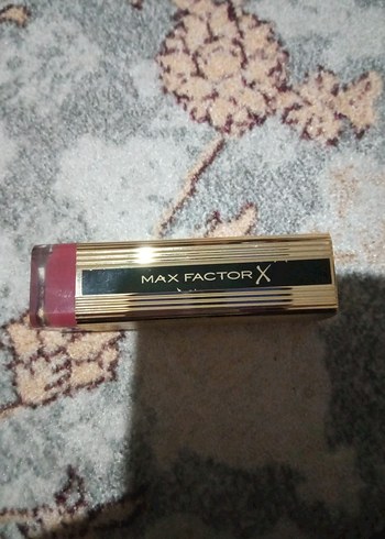 Max Factor X Koyu Renkli Altın Ruj