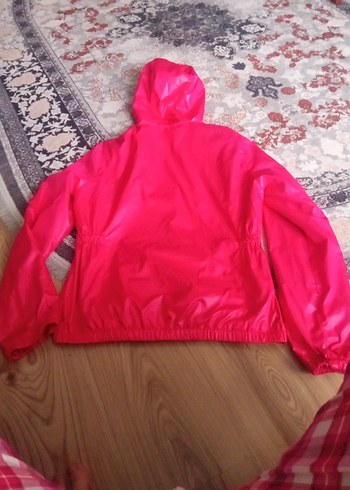 Pembe Kapüşonlu Fermuarlı Kadın yağmurluk - Görsel 3