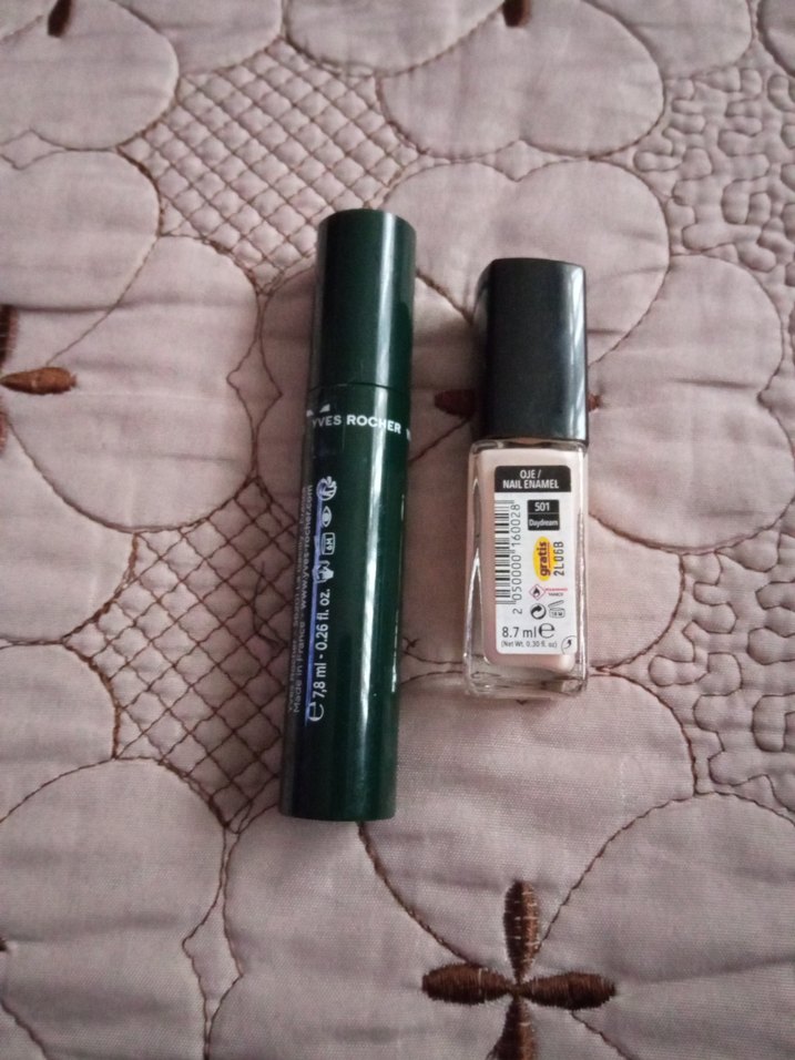 YVES  ROCHER maskara ve oje - Görsel 2