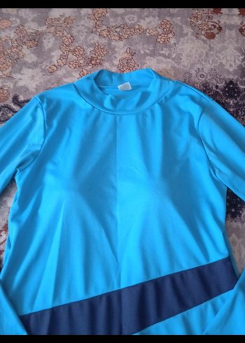 Uzun Kollu Mavi Tesettür Mayo - Görsel 3