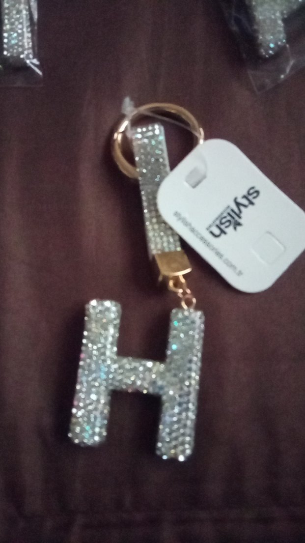 Kadın Parlak Pul Detaylı Sokak Stili Anahtarlık - Görsel 5