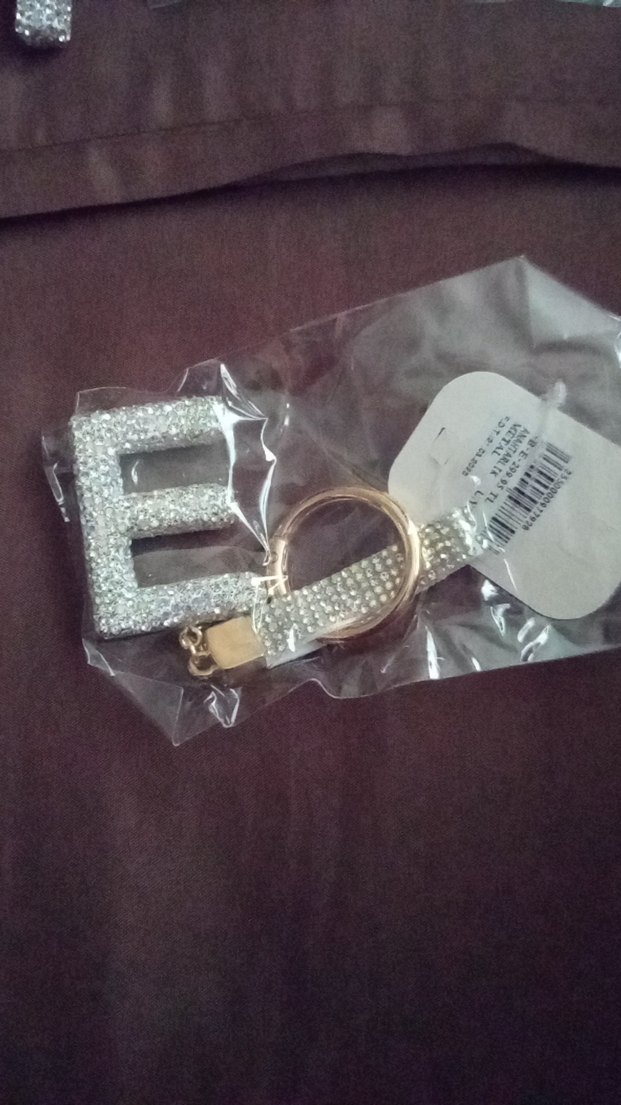 Kadın Parlak Pul Detaylı Sokak Stili Anahtarlık - Görsel 3