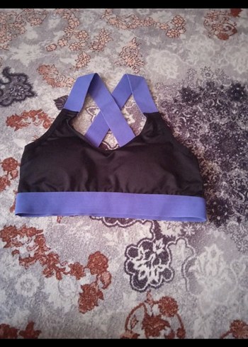 Mor Bantlı Kısa Spor Sütyeni - Görsel 2