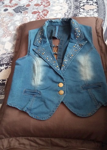 Düğmeli Nakışlı Kolsuz Kot Yelek - Görsel 5