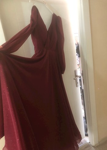 44 Beden bordo Renk Bordo Drapeli V Yakalı Uzun Abiye Elbise