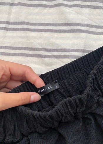 Trendyol & Milla Kadın Siyah Fırfırlı Mini Etek