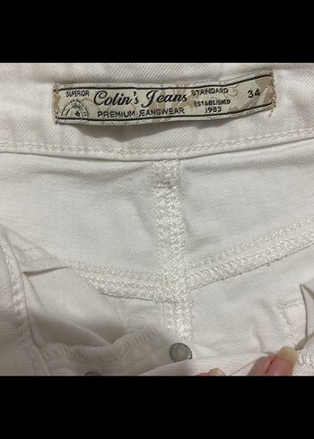 Colin's Düğmeli Beyaz Mini Kot Şort