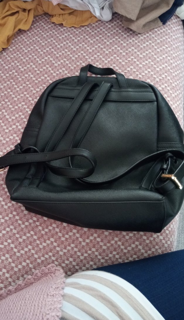 Siyah Deri Kadın Sırt Çantası - Görsel 2