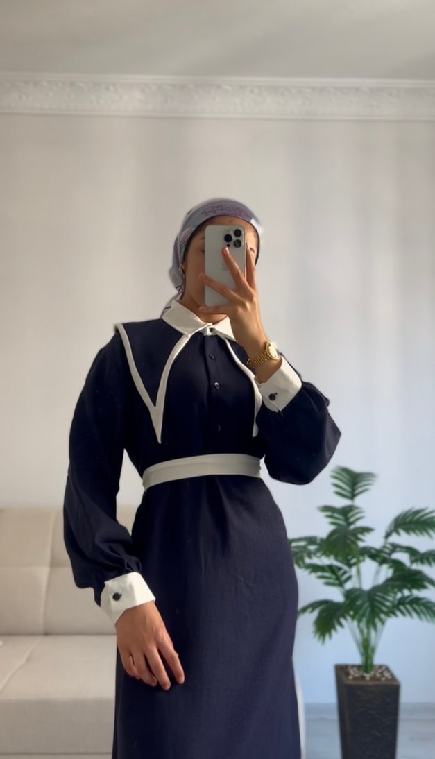 Uzun lacivert Etnik Desenli Kemerli Elbise - Görsel 2