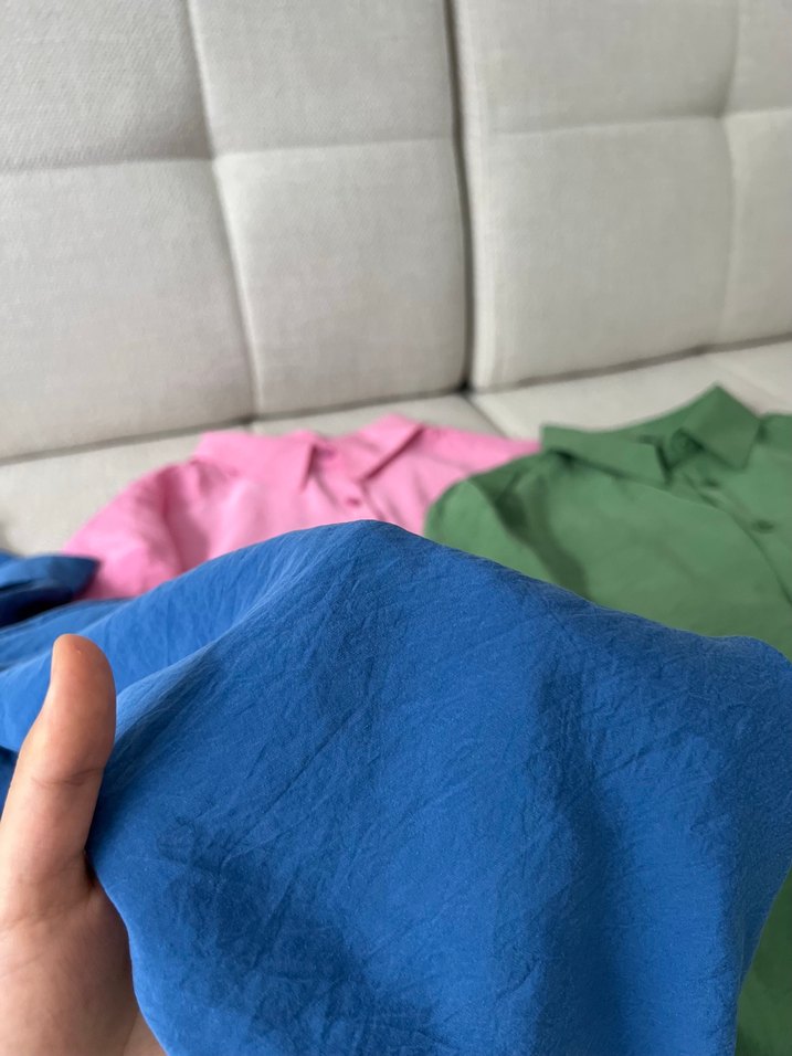 Mavi Düğmeli Kadın Gömlek - Görsel 2