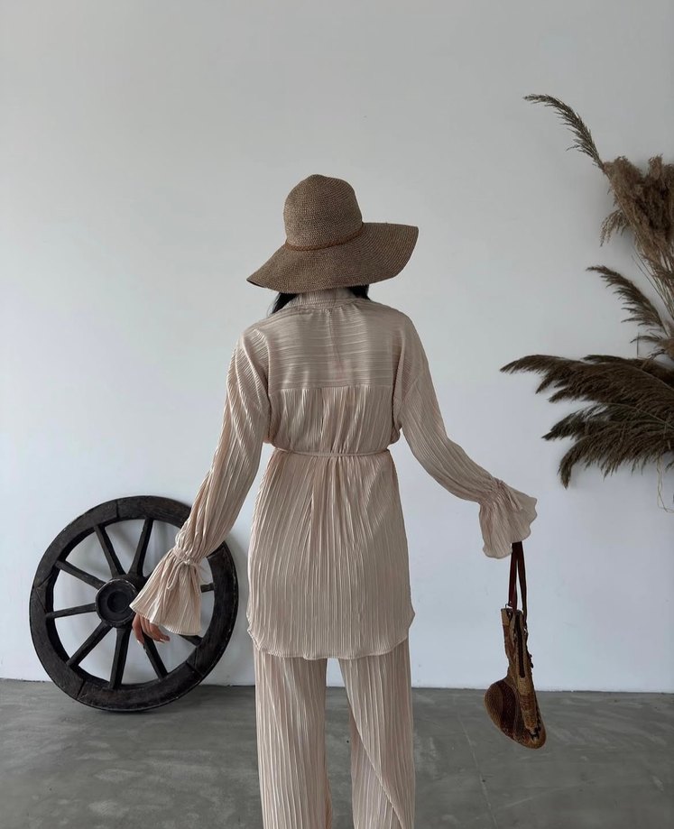 Bej Pilili Uzun Kadın Takım - Görsel 3