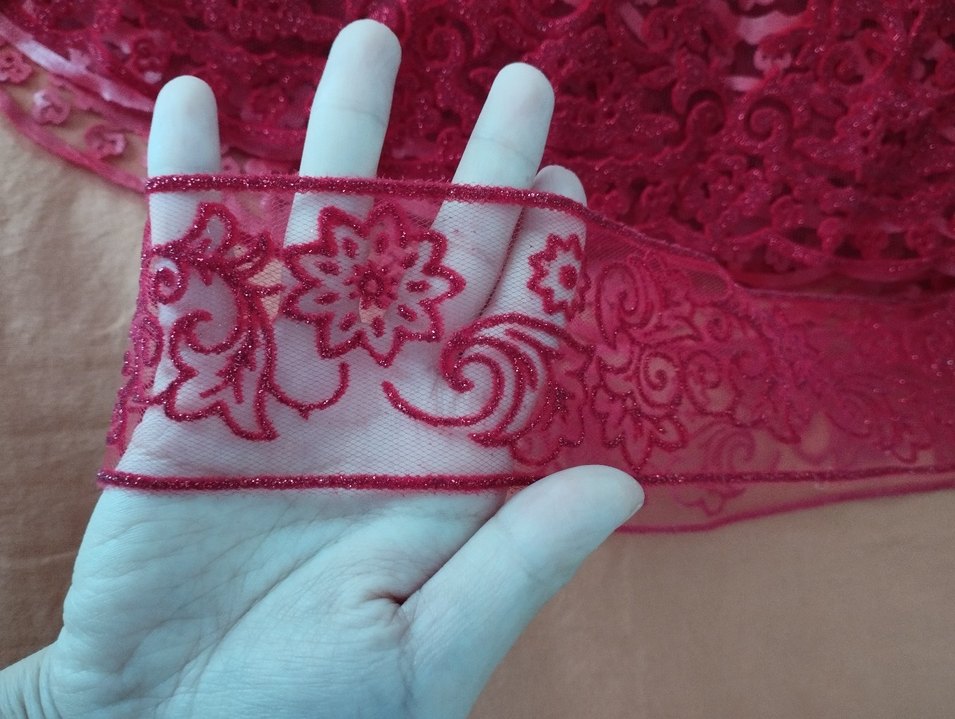 bordo duvak ve kuşak - Görsel 2