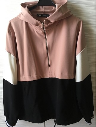 Zara Sweatshirt