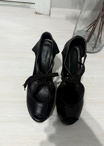 Siyah Platform Topuklu Gotik Kadın Ayakkabı - Görsel 2