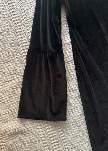 Siyah V Yaka Uzun Kollu Gotik Elbise - Görsel 2